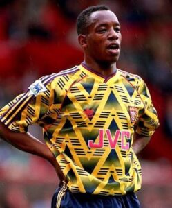 Áo retro Arsenal 1991 - 1993 (Bruised Banana)